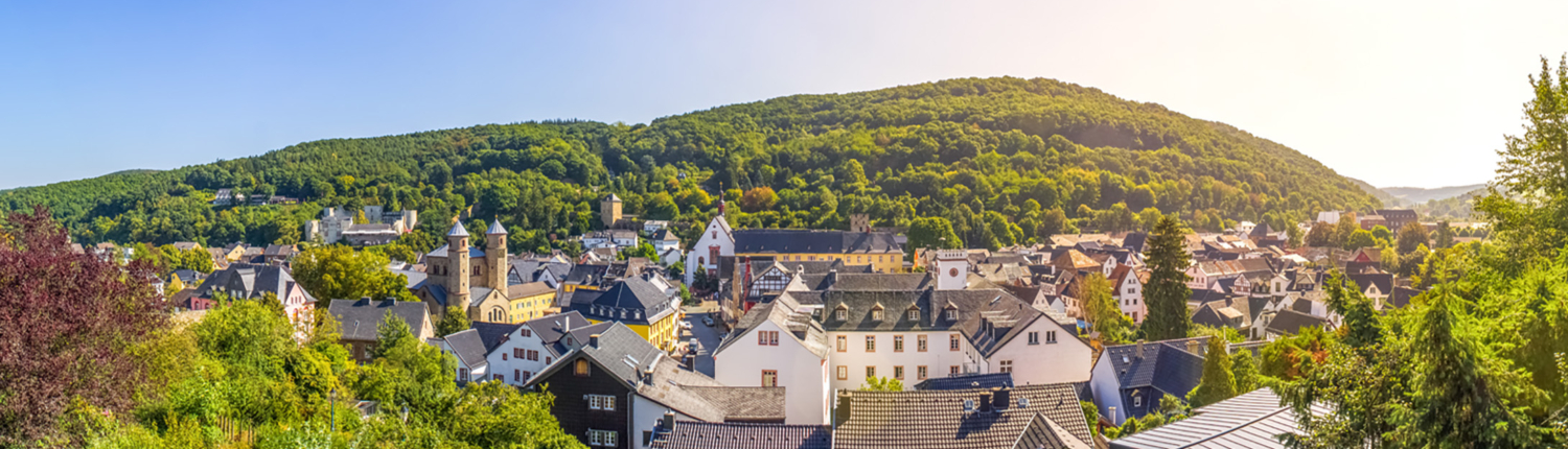 Ausblick über Bad Münstereifel in der Eifel